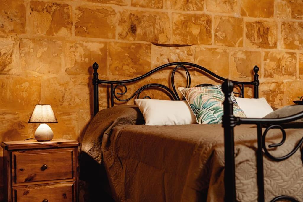 Enchanting 2Bdr Townhouse In Valletta Centre! Exterior foto
